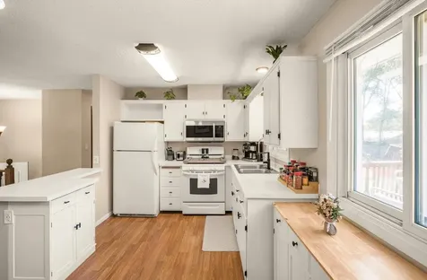 1808 W River Street Monticello MN 55362