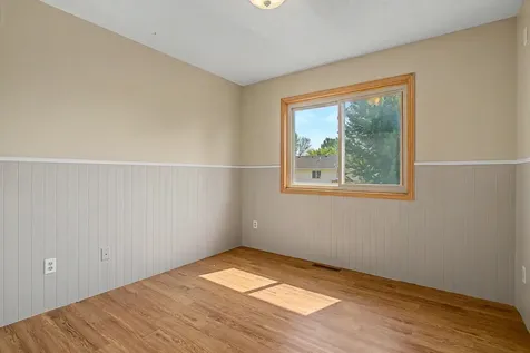 2215 Hulett Avenue Faribault MN 55021