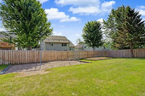 2215 Hulett Avenue Faribault MN 55021