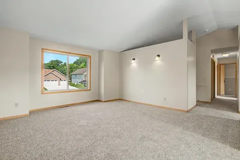 2215 Hulett Avenue Faribault MN 55021