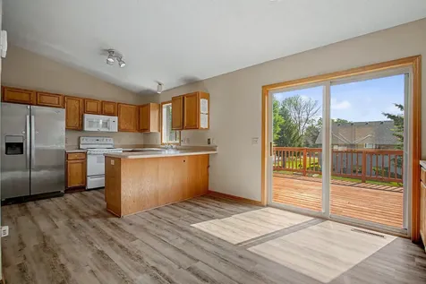 2215 Hulett Avenue Faribault MN 55021
