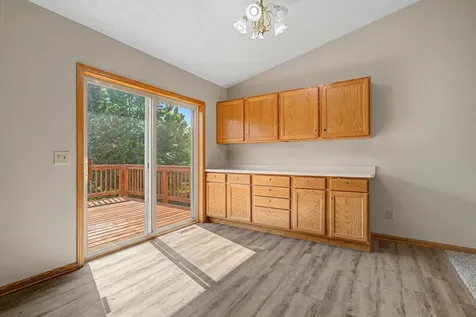 2215 Hulett Avenue Faribault MN 55021