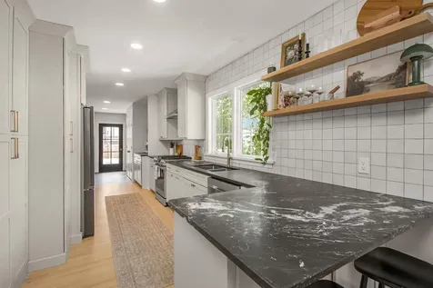 2912 Chowen Avenue S Minneapolis MN 55416