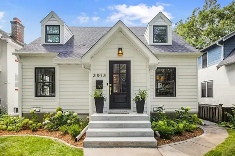 2912 Chowen Avenue S Minneapolis MN 55416