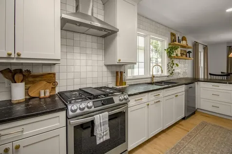 2912 Chowen Avenue S Minneapolis MN 55416