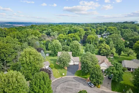 2213 Emerald Lane Saint Paul MN 55119