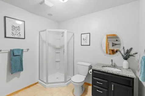2213 Emerald Lane Saint Paul MN 55119