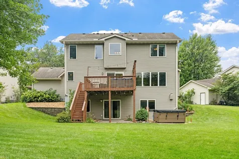 2213 Emerald Lane Saint Paul MN 55119
