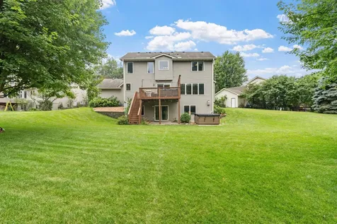 2213 Emerald Lane Saint Paul MN 55119