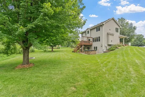2213 Emerald Lane Saint Paul MN 55119