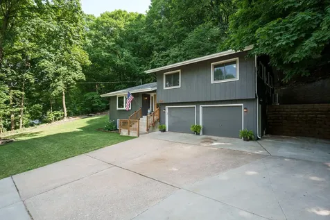 419 Mill Street E Cannon Falls MN 55009