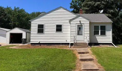 318 5th Avenue NE Clara City MN 56222