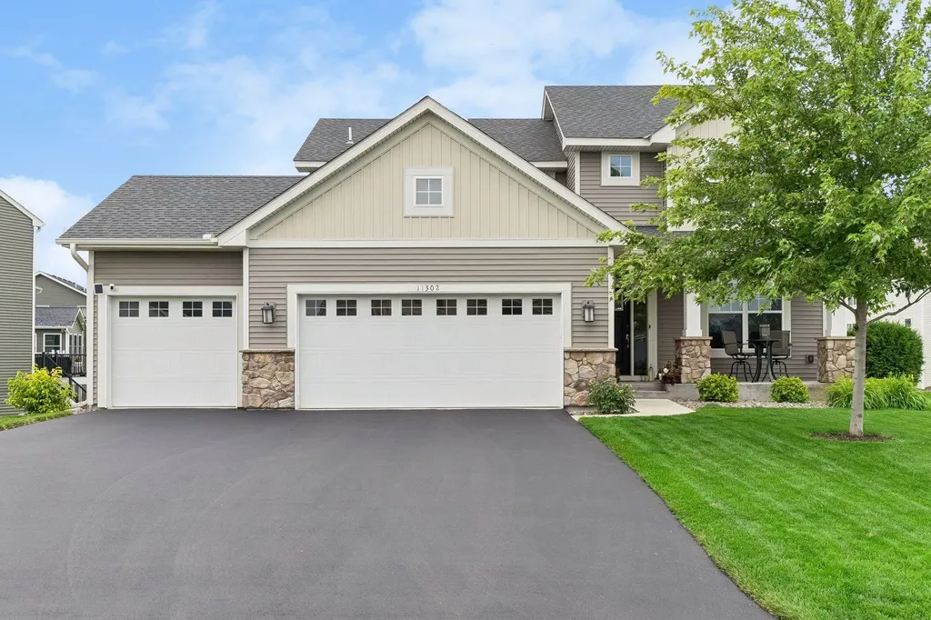 11302 Red Stem Court Maple Grove MN 55311