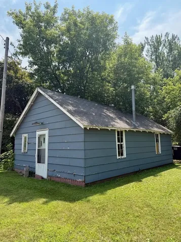 43687 Gates Avenue Harris MN 55032
