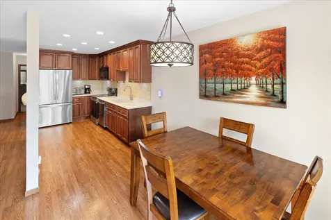 12264 17th Avenue S Burnsville MN 55337