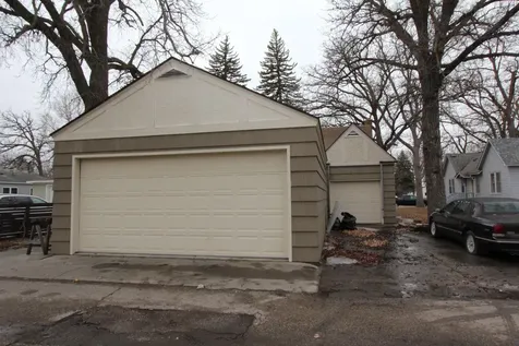 312 Kendall Avenue N Thief River Falls MN 56701