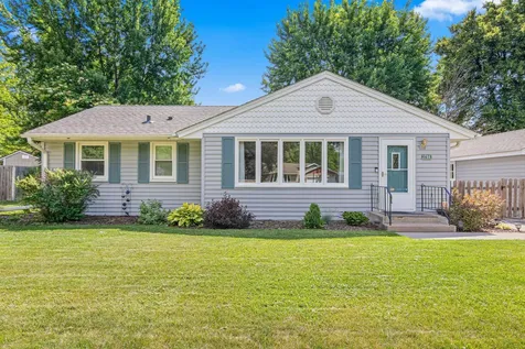 3786 Howard Avenue White Bear Lake MN 55110
