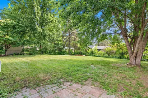 3786 Howard Avenue White Bear Lake MN 55110