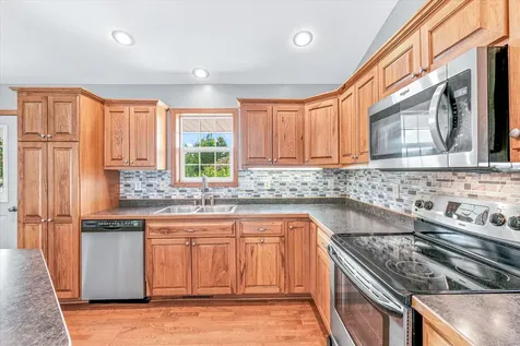 2507 320th Lane NE Cambridge MN 55008