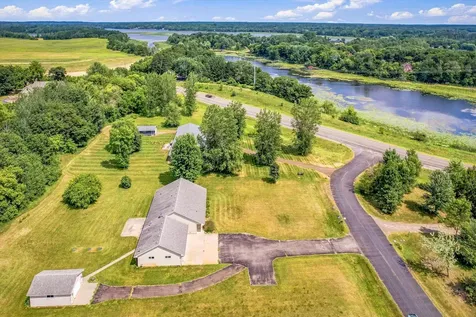 2507 320th Lane NE Cambridge MN 55008