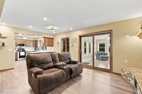 510 Circle Lane Arlington MN 55307