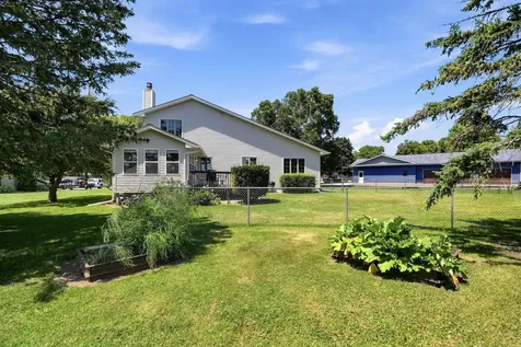 510 Circle Lane Arlington MN 55307