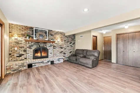 510 Circle Lane Arlington MN 55307