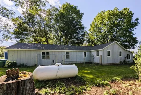 20065 Buckhorn Road NE Hines MN 56647
