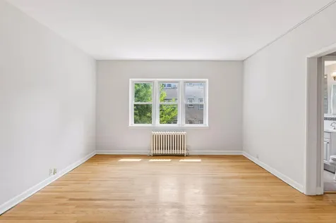 3128 W Bde Maka Ska Boulevard Minneapolis MN 55416
