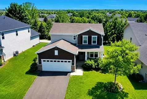 524 Aidan Cove Eagan MN 55123