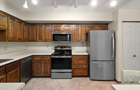 7051 Robinwood Trail Woodbury MN 55125