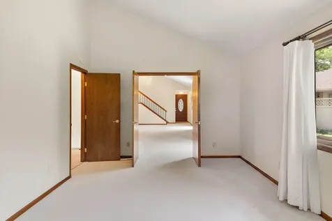 7051 Robinwood Trail Woodbury MN 55125