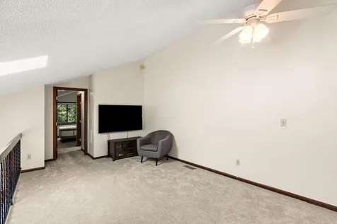 7051 Robinwood Trail Woodbury MN 55125