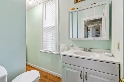 958 26th Avenue NE Minneapolis MN 55418