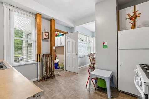 958 26th Avenue NE Minneapolis MN 55418