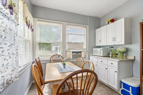 958 26th Avenue NE Minneapolis MN 55418