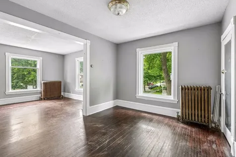 958 26th Avenue NE Minneapolis MN 55418