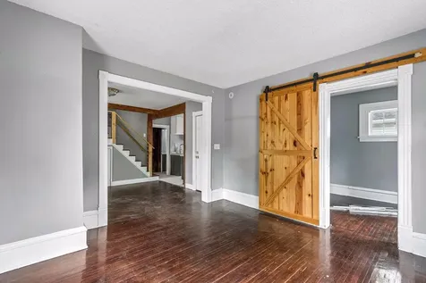 958 26th Avenue NE Minneapolis MN 55418