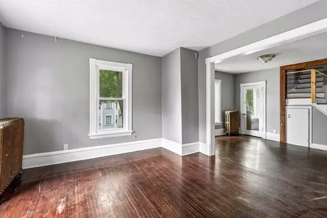 958 26th Avenue NE Minneapolis MN 55418