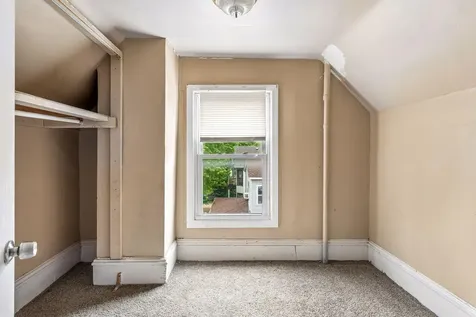 958 26th Avenue NE Minneapolis MN 55418