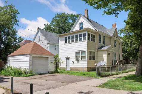 958 26th Avenue NE Minneapolis MN 55418