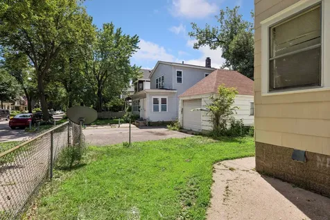 958 26th Avenue NE Minneapolis MN 55418