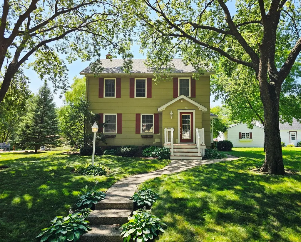 307 S 12th Street Montevideo MN 56265