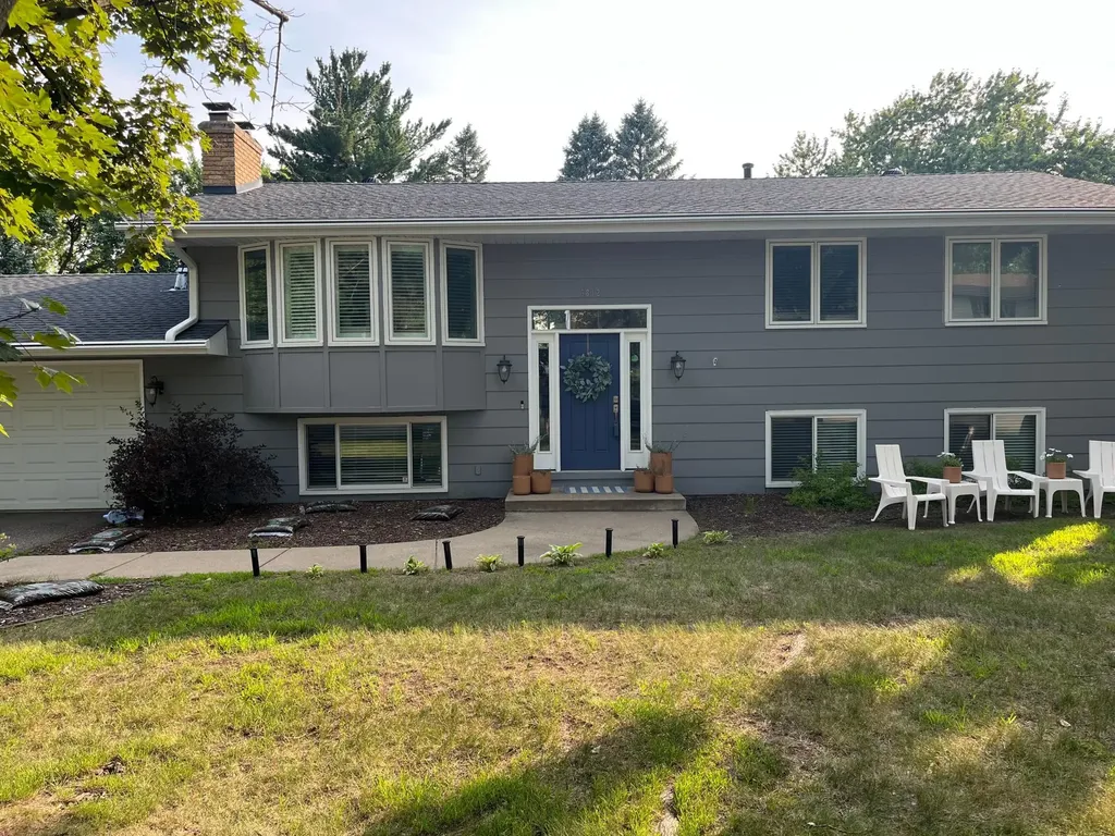 6812 Paiute Drive Edina MN 55439