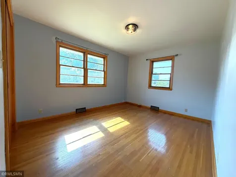 506 1st Avenue SE New Prague MN 56071