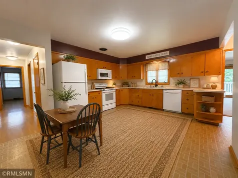 506 1st Avenue SE New Prague MN 56071