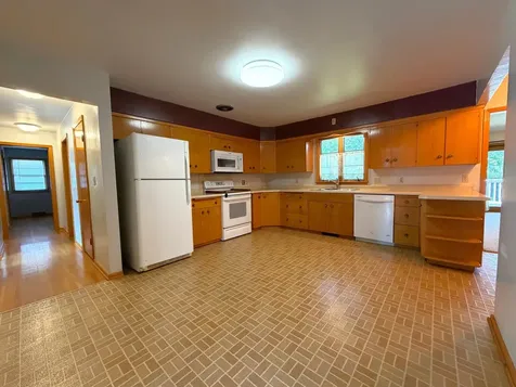 506 1st Avenue SE New Prague MN 56071