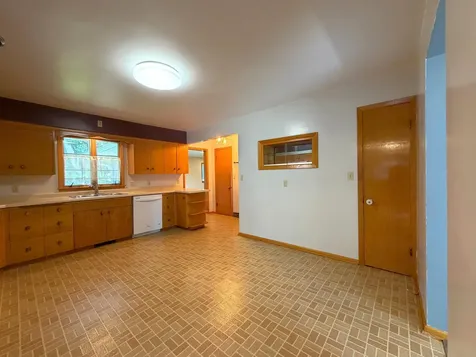 506 1st Avenue SE New Prague MN 56071