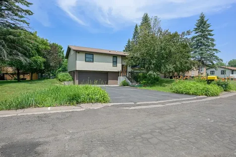 233 Sitka Street Duluth MN 55811