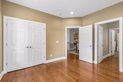 1452 Steeplechase Lane Eagan MN 55122